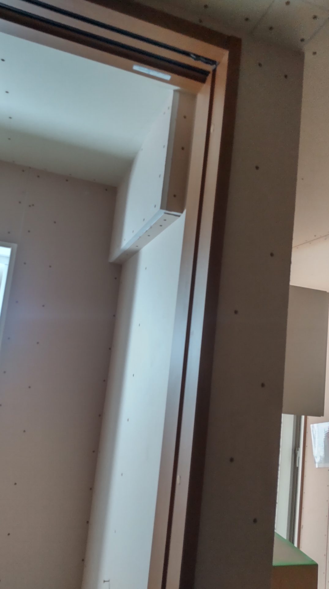 脱衣室の分電盤位置