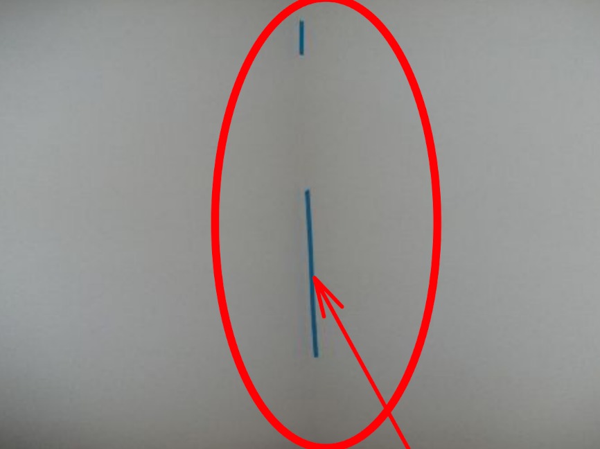 部屋角クロス隙間